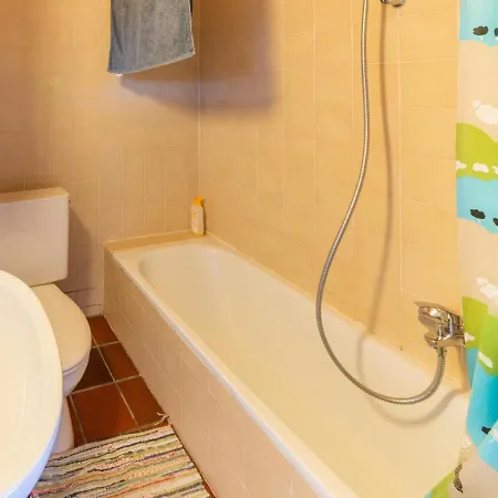 Cozy Holiday In With A Beautiful View Casa de Férias *